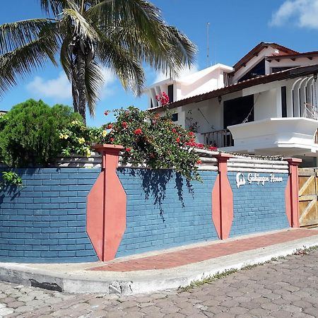 بويرتو أيورا Galapagos House Hostel المظهر الخارجي الصورة